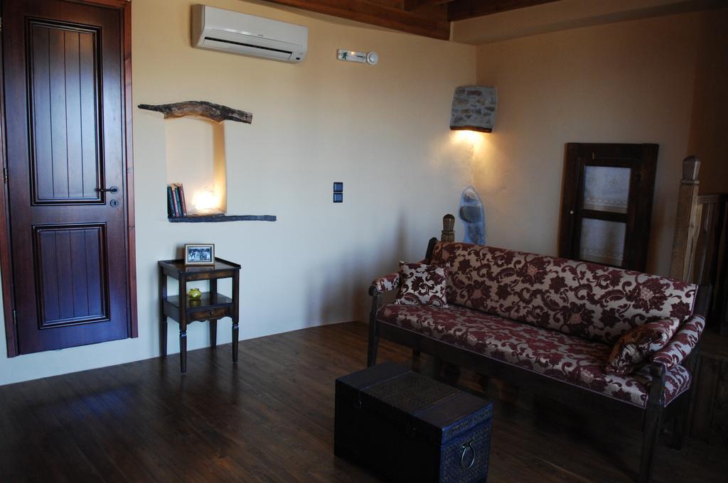 Lithos Homes Volissos Esterno foto